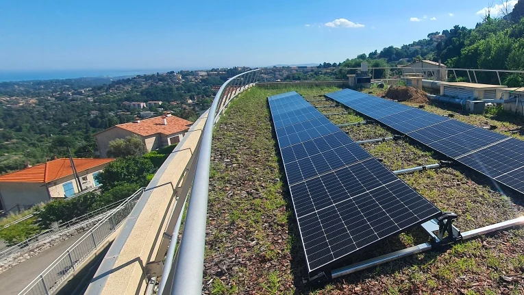 installation panneaux solaires Europ Solar